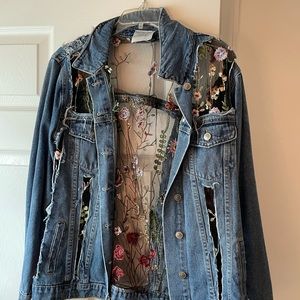 Beautiful floral jean jacket, barely worn.